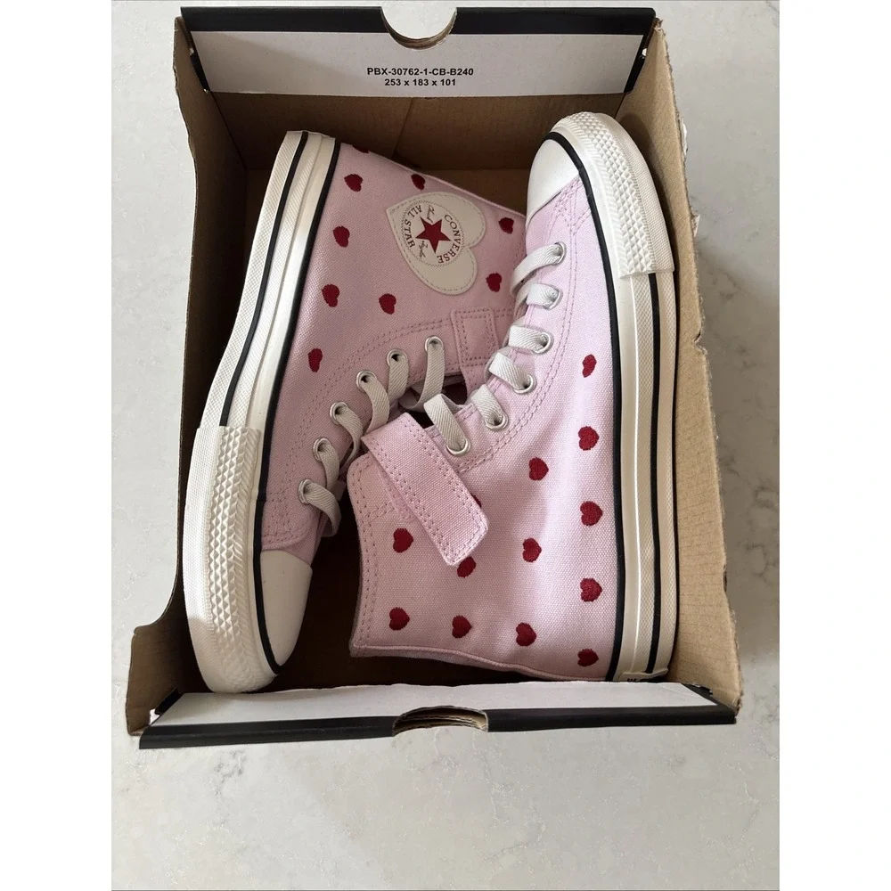 Converse upper sneakers